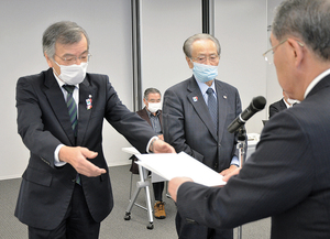  == 株式会社伝書鳩｜経済の伝書鳩｜北見・網走・オホーツクのフリーペーパー ==