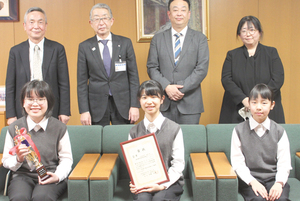  == 株式会社伝書鳩｜経済の伝書鳩｜北見・網走・オホーツクのフリーペーパー ==