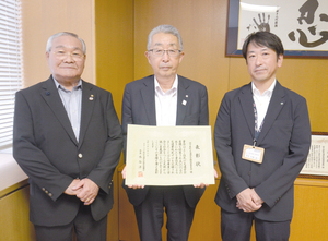  == 株式会社伝書鳩｜経済の伝書鳩｜北見・網走・オホーツクのフリーペーパー ==