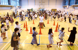 高栄小50周年の節目祝って初開催 == 株式会社伝書鳩｜経済の伝書鳩｜北見・網走・オホーツクのフリーペーパー ==