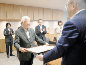  == 株式会社伝書鳩｜経済の伝書鳩｜北見・網走・オホーツクのフリーペーパー ==