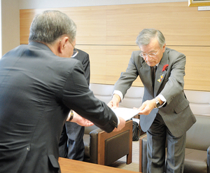  == 株式会社伝書鳩｜経済の伝書鳩｜北見・網走・オホーツクのフリーペーパー ==