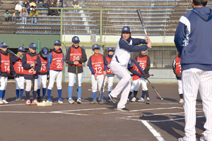 川端 慎吾選手 == 株式会社伝書鳩｜経済の伝書鳩｜北見・網走・オホーツクのフリーペーパー ==