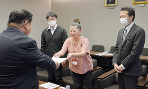  == 株式会社伝書鳩｜経済の伝書鳩｜北見・網走・オホーツクのフリーペーパー ==