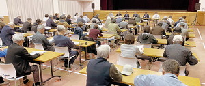 東藻琴地区での報告会(今月9日) == 株式会社伝書鳩｜経済の伝書鳩｜北見・網走・オホーツクのフリーペーパー ==