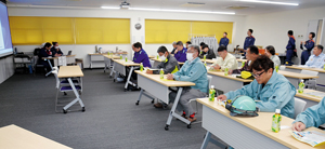 == 株式会社伝書鳩|経済の伝書鳩|北見・網走・オホーツクのフリーペーパー ==