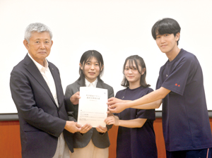 == 株式会社伝書鳩|経済の伝書鳩|北見・網走・オホーツクのフリーペーパー ==