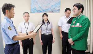 == 株式会社伝書鳩|経済の伝書鳩|北見・網走・オホーツクのフリーペーパー ==