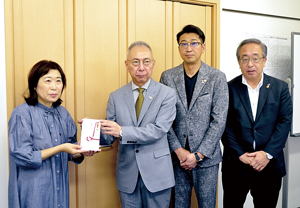  == 株式会社伝書鳩｜経済の伝書鳩｜北見・網走・オホーツクのフリーペーパー ==