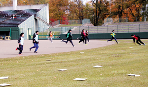 ③ == 株式会社伝書鳩｜経済の伝書鳩｜北見・網走・オホーツクのフリーペーパー ==