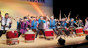 == 株式会社伝書鳩|経済の伝書鳩|北見・網走・オホーツクのフリーペーパー ==