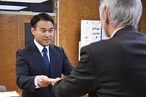  == 株式会社伝書鳩｜経済の伝書鳩｜北見・網走・オホーツクのフリーペーパー ==