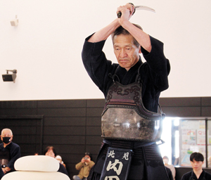  == 株式会社伝書鳩｜経済の伝書鳩｜北見・網走・オホーツクのフリーペーパー ==