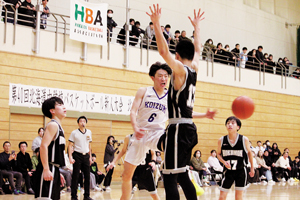 ③巧みなパスや == 株式会社伝書鳩｜経済の伝書鳩｜北見・網走・オホーツクのフリーペーパー ==