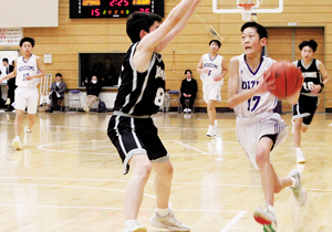 ④果敢なドライブで == 株式会社伝書鳩｜経済の伝書鳩｜北見・網走・オホーツクのフリーペーパー ==