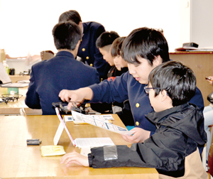 == 株式会社伝書鳩|経済の伝書鳩|北見・網走・オホーツクのフリーペーパー ==