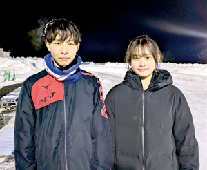 早川選手(左)と井上選手 == 株式会社伝書鳩|経済の伝書鳩|北見・網走・オホーツクのフリーペーパー ==