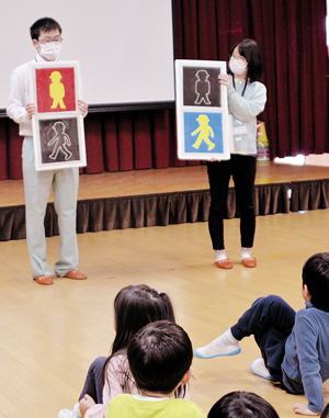 == 株式会社伝書鳩|経済の伝書鳩|北見・網走・オホーツクのフリーペーパー ==