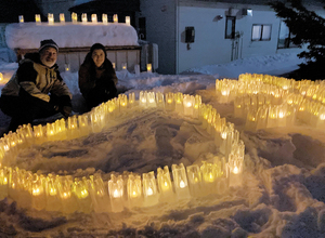 写真左からボゼックさんと恵麗愛さん == 株式会社伝書鳩｜経済の伝書鳩｜北見・網走・オホーツクのフリーペーパー ==