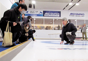 == 株式会社伝書鳩|経済の伝書鳩|北見・網走・オホーツクのフリーペーパー ==