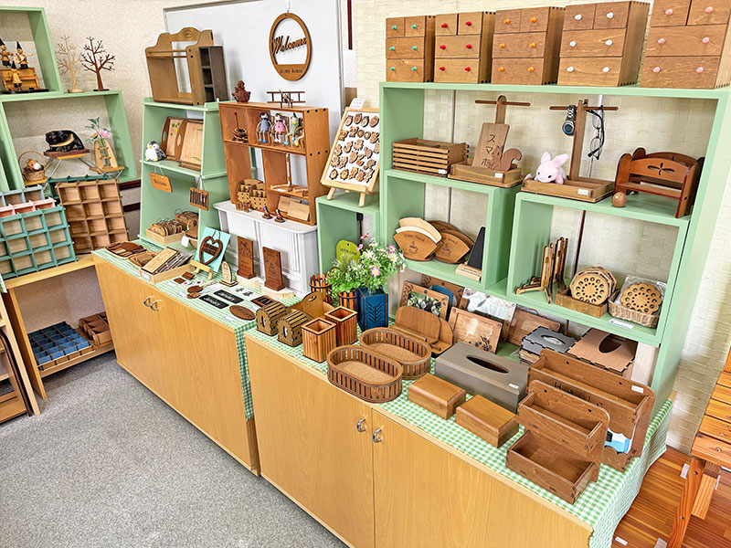 【北海道北見市|樹−いつき−|木材・アクリル|レーザー加工|木製品販売】店内サンプル展示