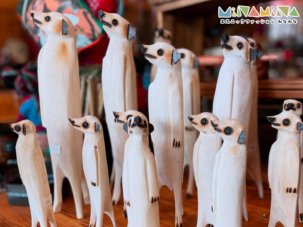 【北海道網走市呼人｜エスニックファッションアジアン雑貨 みなみな｜エスタシオン・かぐらやロール】店内